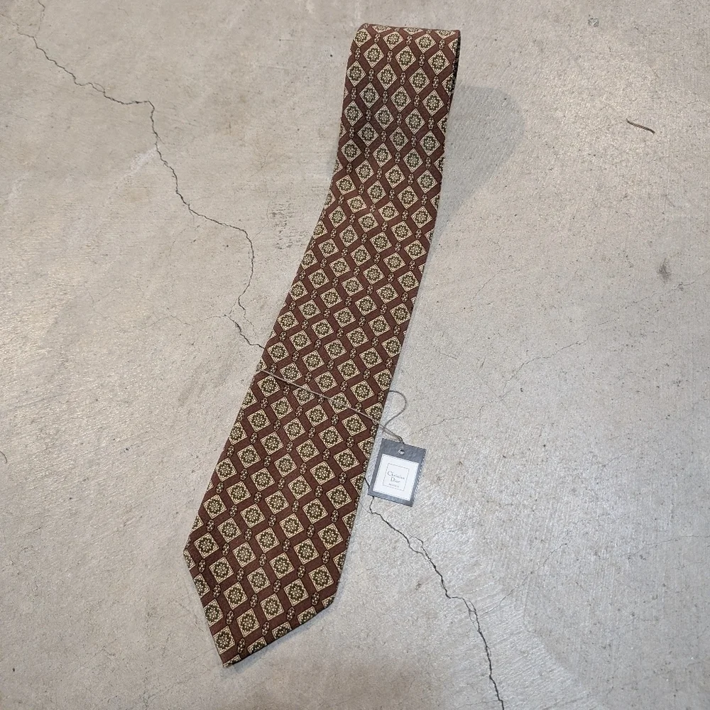 NWT Christian Dior Monsieur Brown Gold Geometric Neck Tie